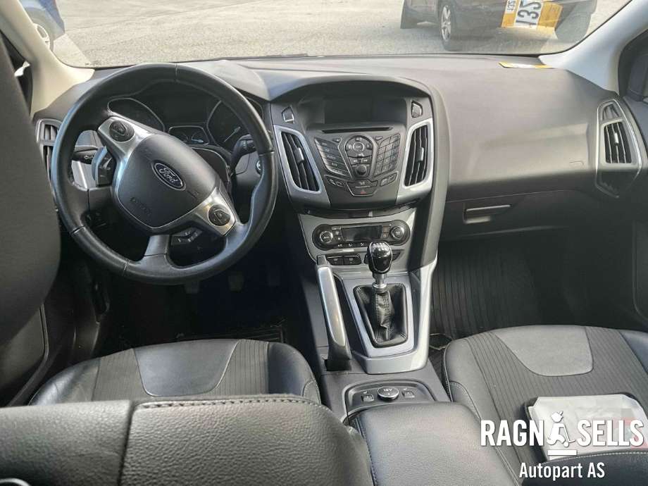 Ford Focus 2011-2014 (Type III, Fase 1) , Motorkode: T1DB, Girkassekode: AV6R-7002-KJ