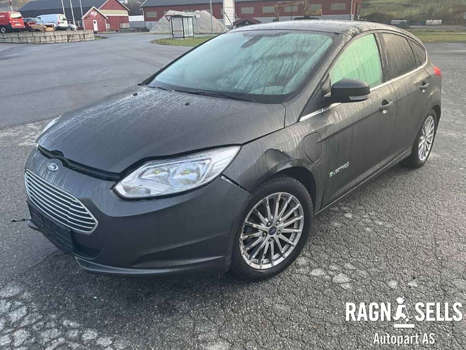 Ford Focus 2014-2018 (Type III, Fase 2) , Motorkode: KDDA, Girkassekode: CM58-7K328-AF