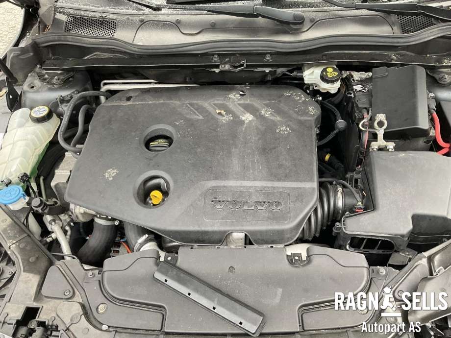Volvo V40 2012-2019 , Motorkode: D4162T, Girkassekode: B6