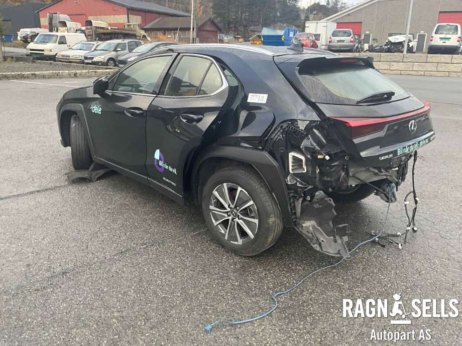 Lexus UX 2018-->> , Motorkode: 4KM, Girkassekode: 3060076010