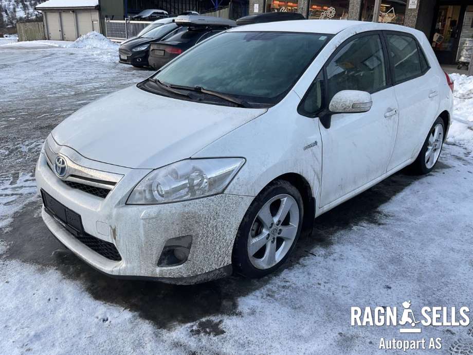 Toyota Auris 2010-2012 (Type I, Fase 2) , Motorkode: 2ZR-FXE, Girkassekode: 30900-47061
