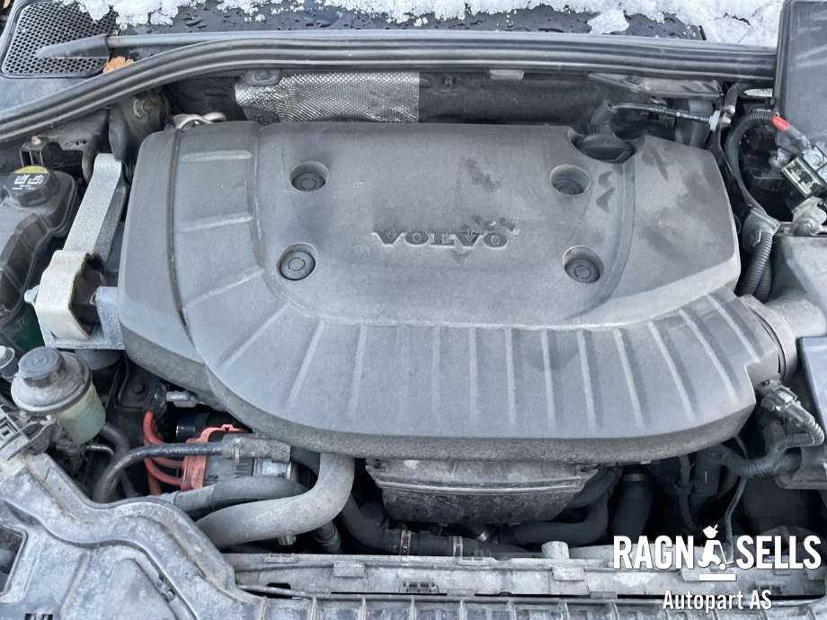Volvo V60/V60 CC 2013-2018 (Type I, Fase 2) , Motorkode: D5244T17|VOLVO E1, Girkassekode: 