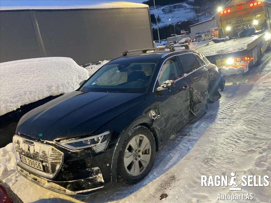 Audi e-tron 2018-->> , Motorkode: EAS|EAW, Girkassekode: 