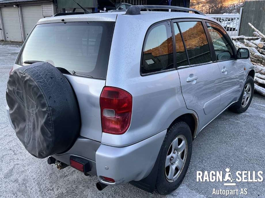 Toyota RAV4 2000-2006 (Type II) , Motorkode: , Girkassekode: