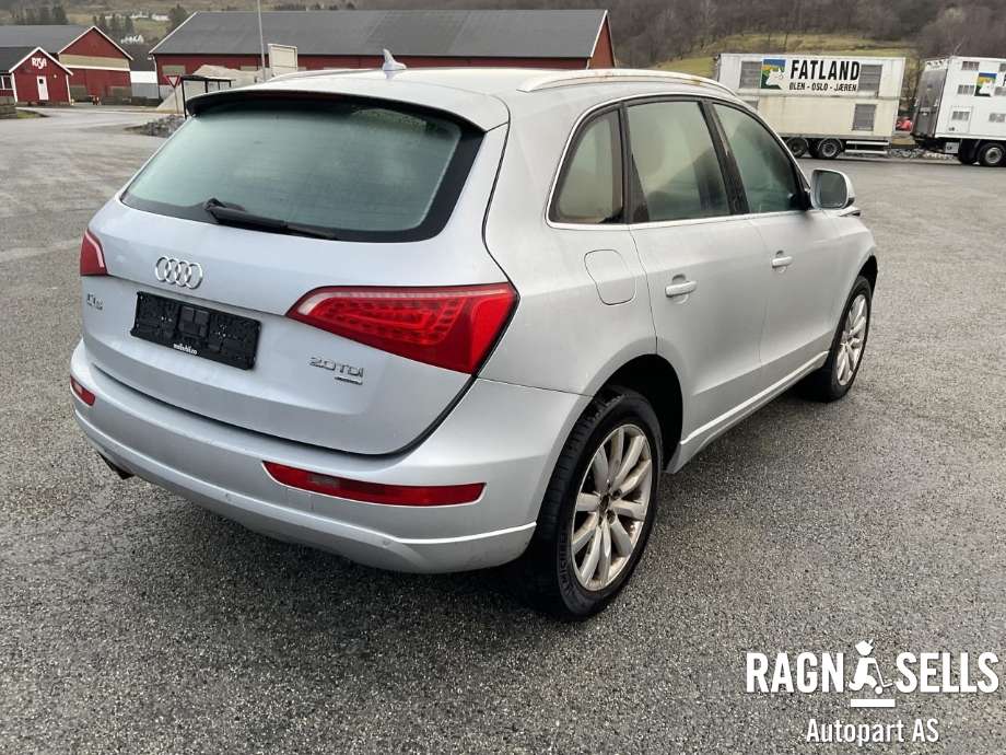 Audi Q5 2008-2012 (Type I, Fase 1) , Motorkode: CAH, Girkassekode: 0B2 300 027 J