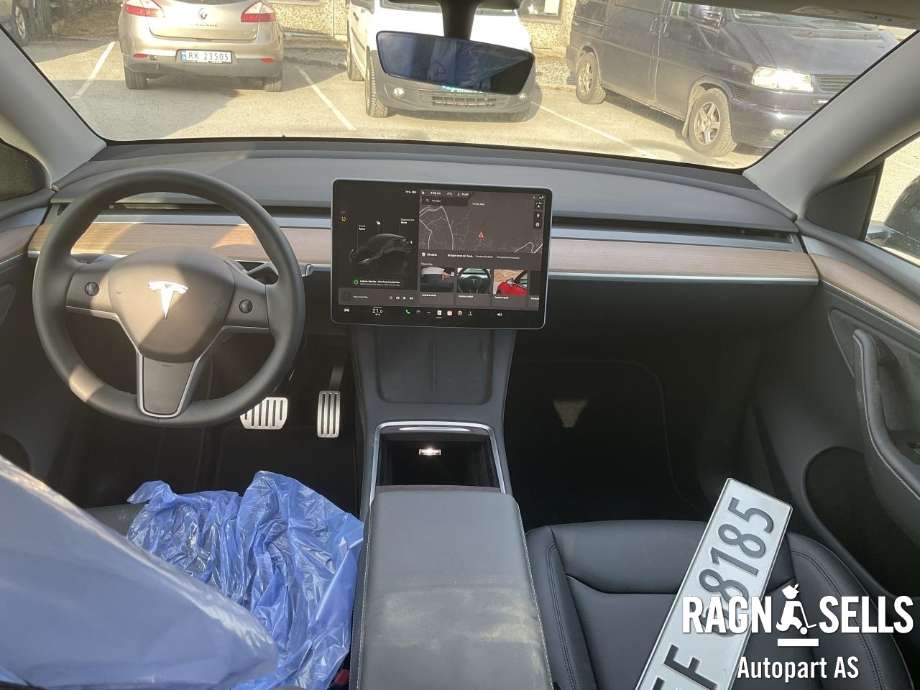Tesla Model Y 2021-2024 (Type I) , Motorkode: 3D3|4D1, Girkassekode: 