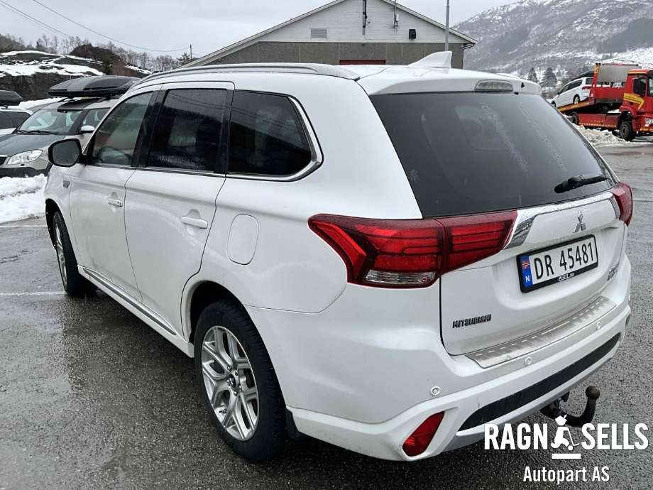Mitsubishi Outlander 2015-->> (Type III, Fase 2) , Motorkode: 4B11|S61|Y61, Girkassekode: 2500A511