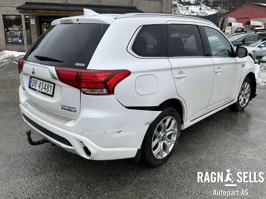 Mitsubishi Outlander 2015-->> (Type III, Fase 2) , Motorkode: 4B11|S61|Y61, Girkassekode: 2500A511