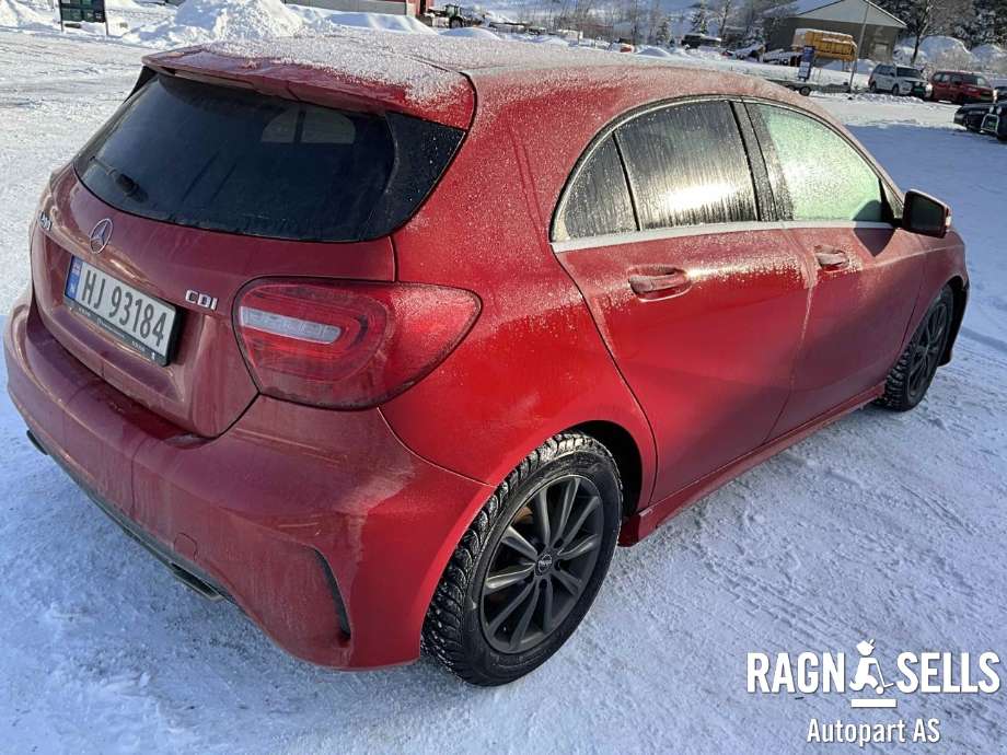 Mercedes A-Klasse 2012-2018 (W176) (W176), Motorkode: 651901, Girkassekode: 724003
