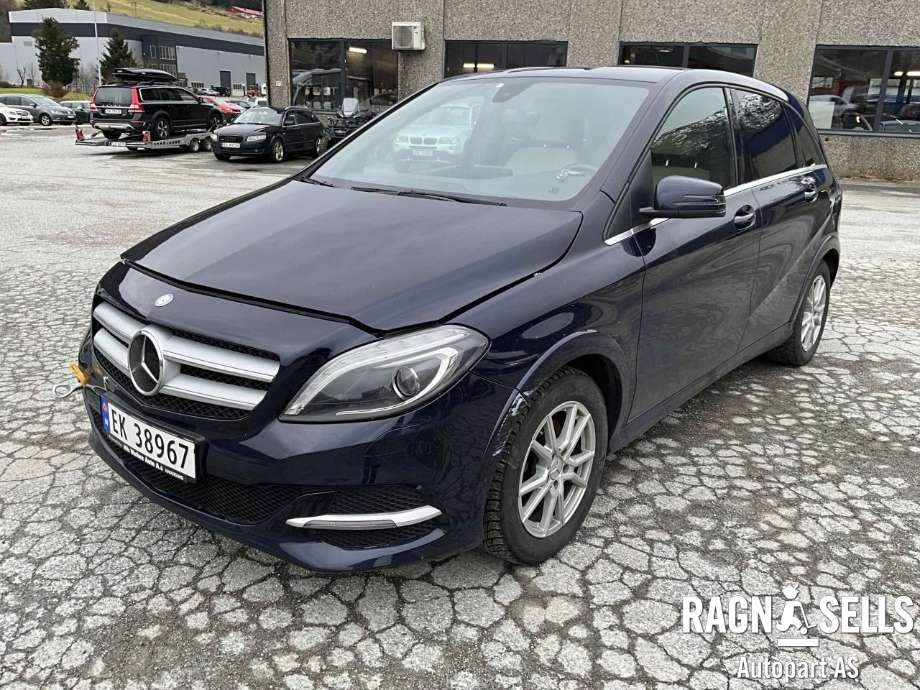 Mercedes B-Klasse, electric drive 2014-2018 (W242) (W242), Motorkode: EM0004, Girkassekode: 