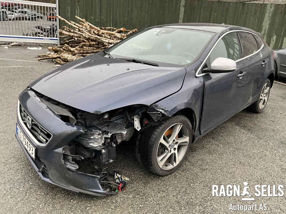 Volvo V40 2012-2019 , Motorkode: D5204T6, Girkassekode: TF-80SD