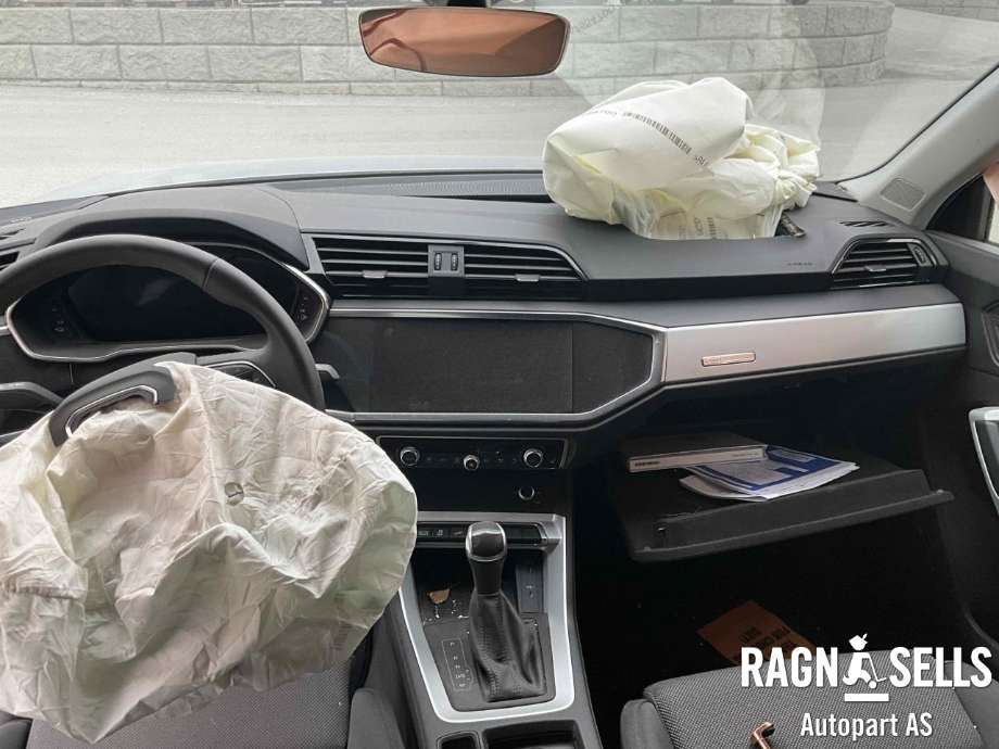 Audi Q3 2019-->> (Type II) , Motorkode: DGE|N/A, Girkassekode: UCY