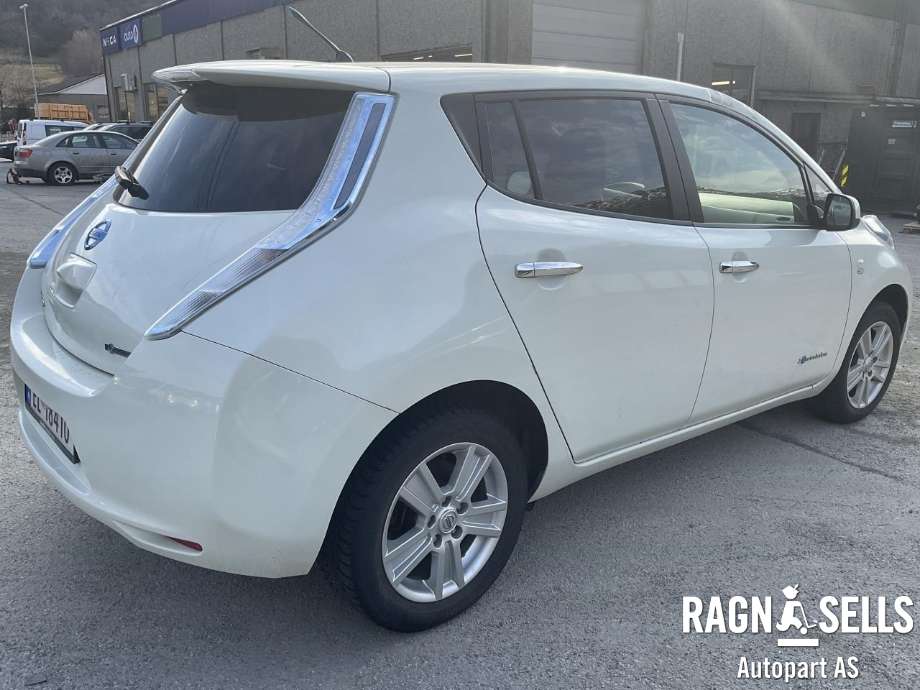 Nissan Leaf 2011-2017 (Type I) , Motorkode: EM61, Girkassekode: 