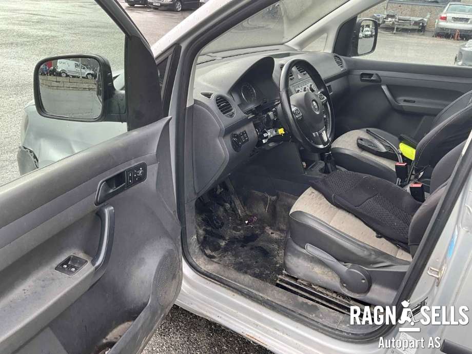 VW Caddy 2010-2015 (Type III, Fase 2) , Motorkode: CFH, Girkassekode: NFQ