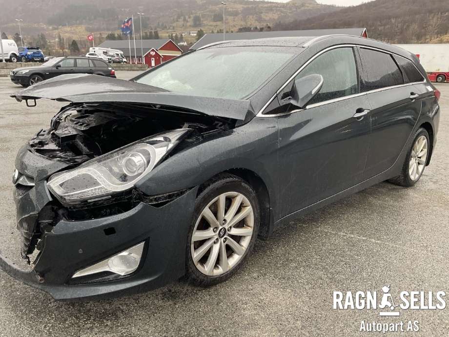 Hyundai i40 2012-2017 , Motorkode: D4FD, Girkassekode: 430003D020