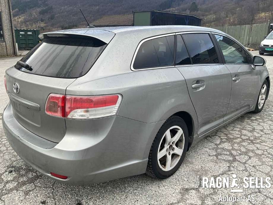 Toyota Avensis 2009-2015 (Type III, Fase 1) , Motorkode: 1AD-FTV, Girkassekode: 