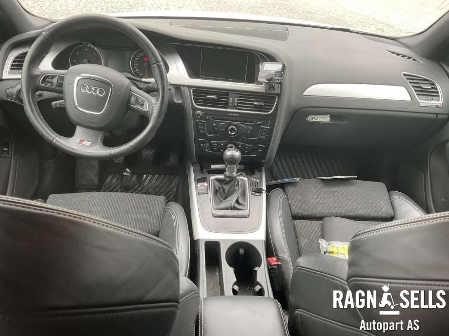 Audi A4 2007-2014 (Type IV) (B8) (B8), Motorkode: CAG, Girkassekode: 0B1 300 027 L