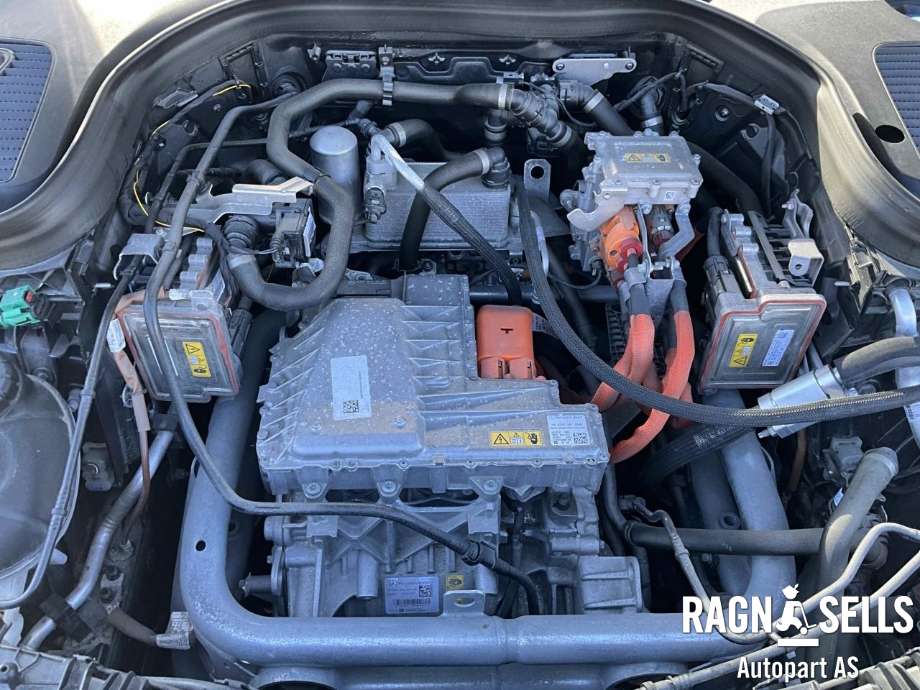 Mercedes EQC 2019-->> , Motorkode: EM0016, Girkassekode: 