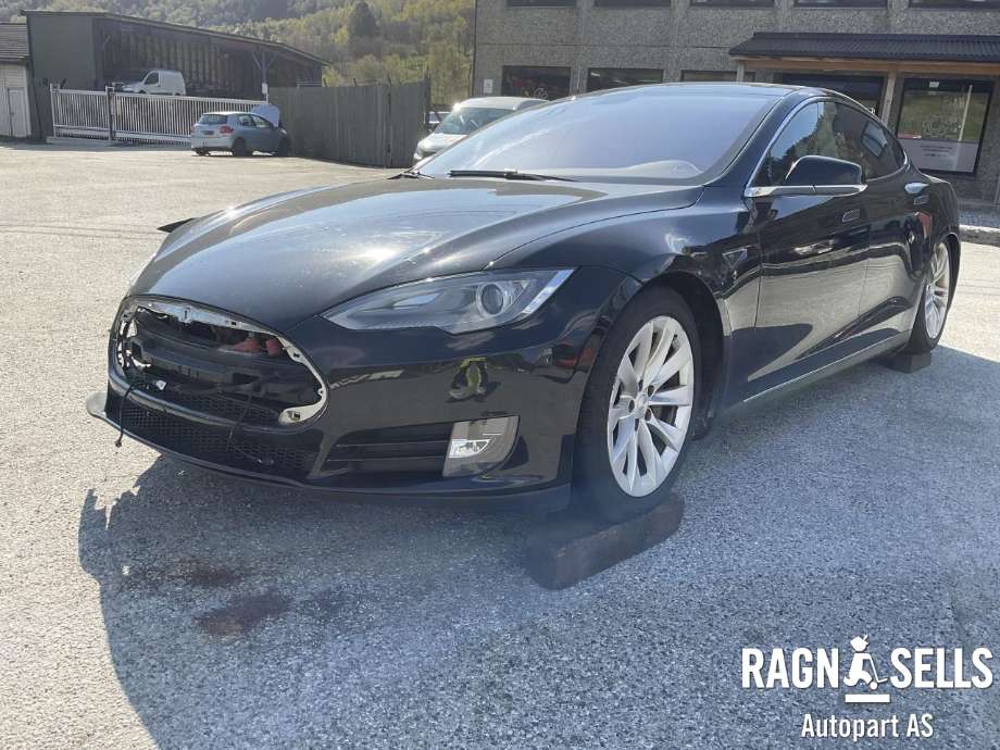 Tesla Model S 2013-2016 (Fase 1) , Motorkode: L1S, Girkassekode: 