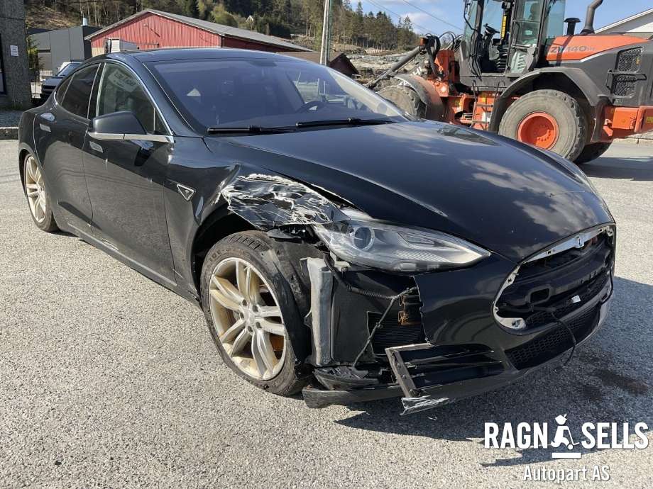 Tesla Model S 2013-2016 (Fase 1) , Motorkode: L1S, Girkassekode: 