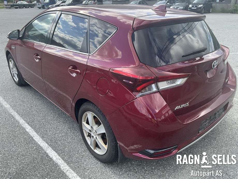 Toyota Auris, 2015-2019 (Type II, Fase 2)  delebil , Motorkode: 2ZR-FXE