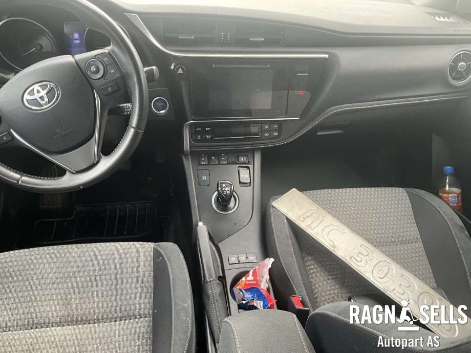 Toyota Auris 2015-2019 (Type II, Fase 2) , Motorkode: 2ZR-FXE, Girkassekode: 