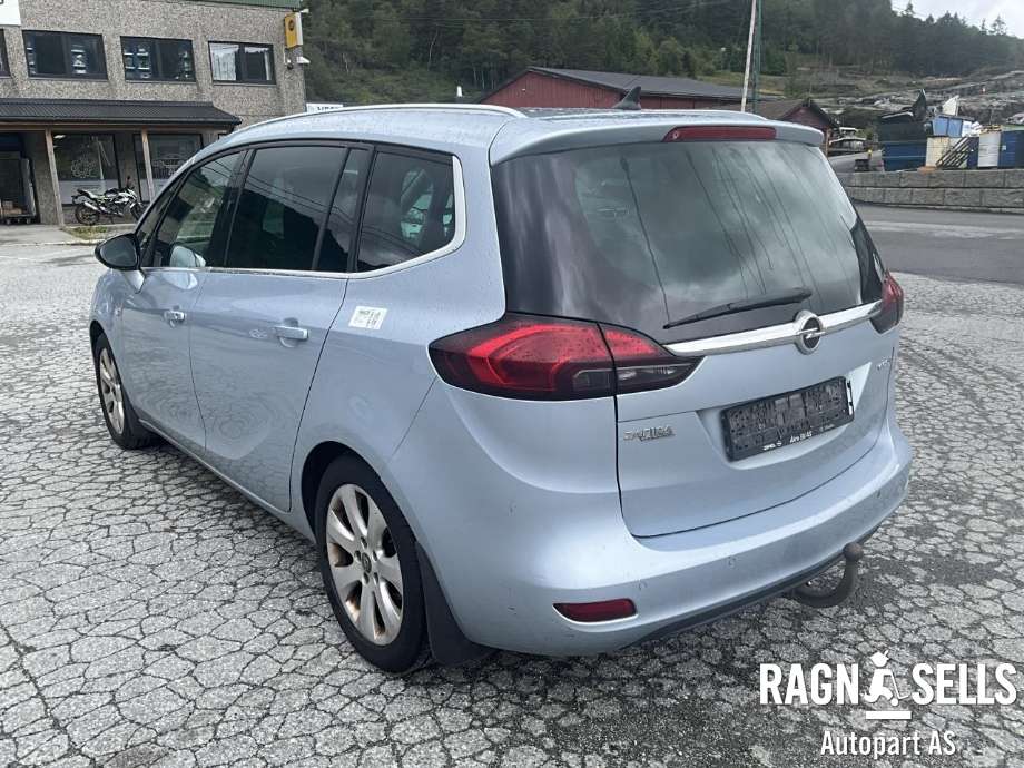 Opel Zafira Tourer 2012-2018 , Motorkode: B16DTH, Girkassekode: 55582881