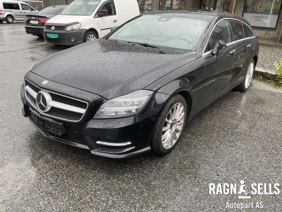 Mercedes CLS 2011-2017 (C218) (C218), Motorkode: 642858, Girkassekode: A 218 270 25 01