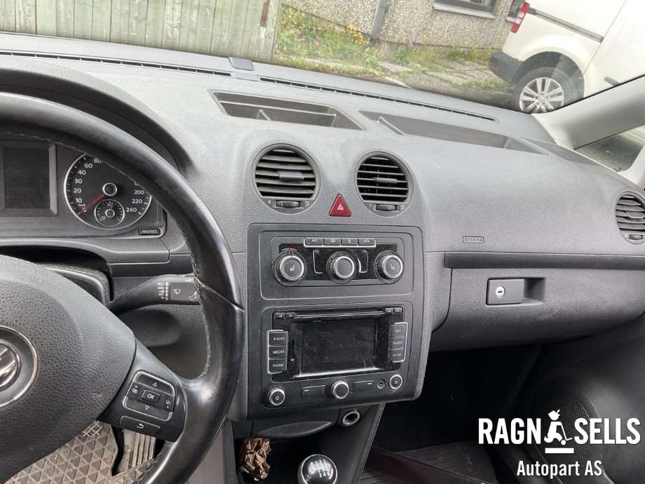 VW Caddy 2010-2015 (Type III, Fase 2) , Motorkode: CFH, Girkassekode: 