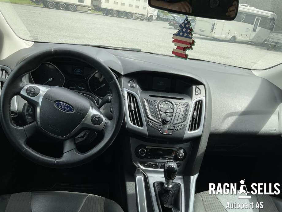 Ford Focus 2011-2014 (Type III, Fase 1) , Motorkode: T3DB, Girkassekode: AV6R-7002-KK