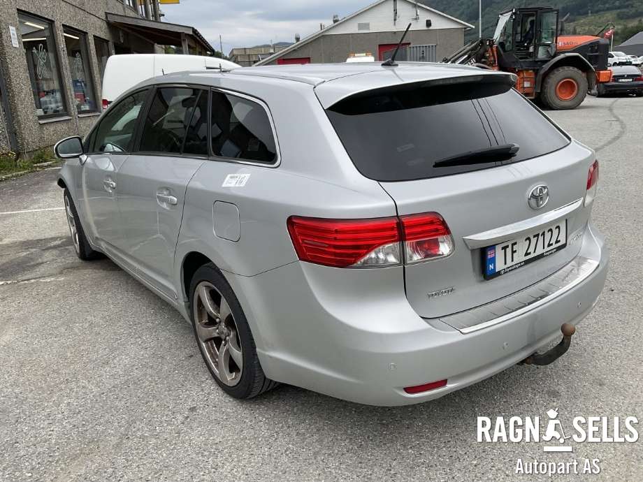 Toyota Avensis 2009-2015 (Type III, Fase 1) , Motorkode: 1AD-FTV, Girkassekode: 3030020A20
