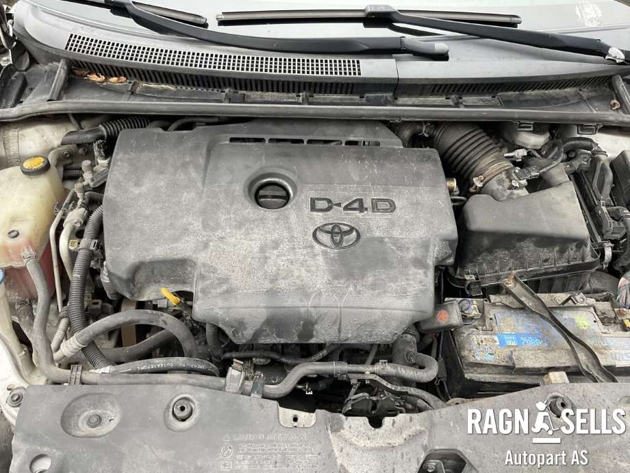 Toyota Avensis 2009-2015 (Type III, Fase 1) , Motorkode: 1AD-FTV, Girkassekode: 3030020A20