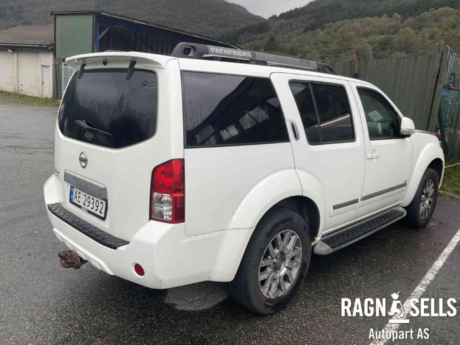 Nissan Pathfinder 2010-2014 (Fase 2) (R51) (R51), Motorkode: V9X, Girkassekode: 