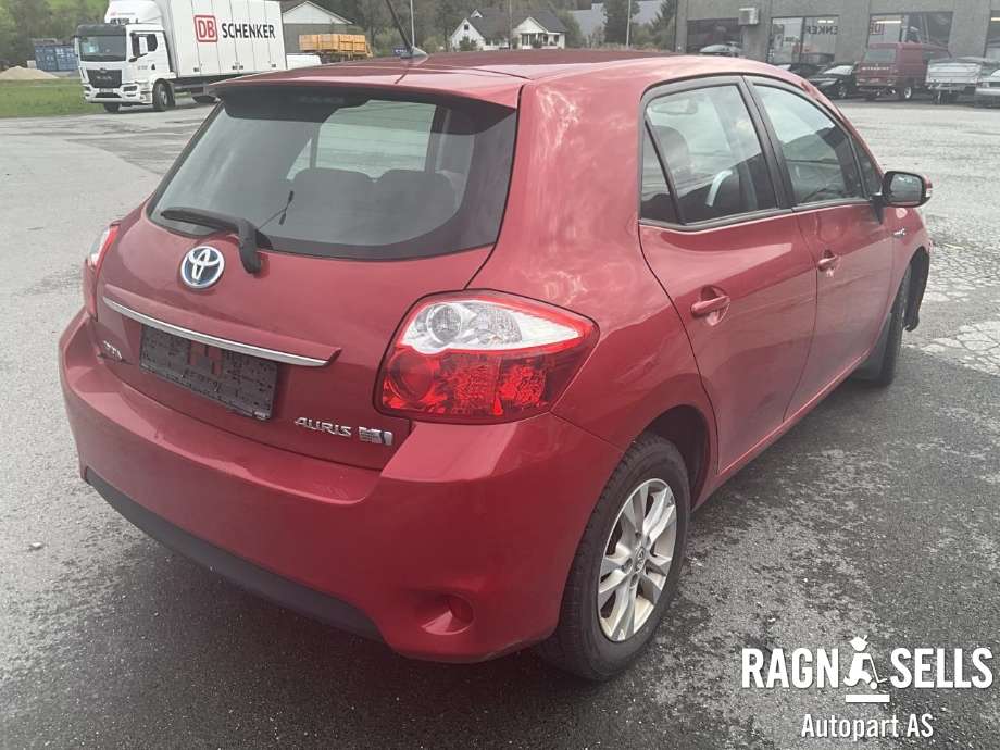 Toyota Auris 2010-2012 (Type I, Fase 2) , Motorkode: 2ZR-FXE, Girkassekode:
