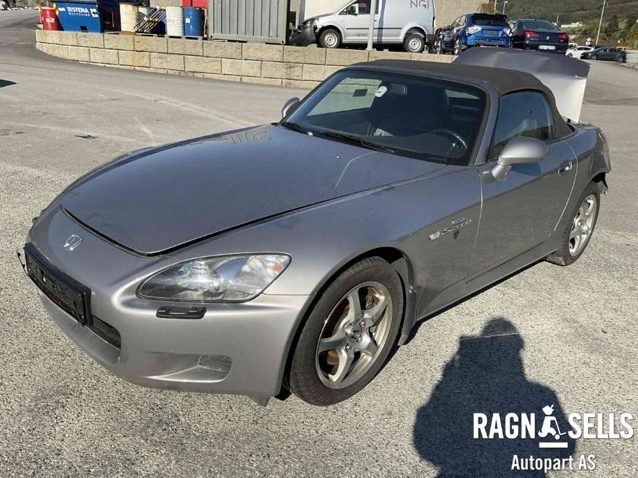 Honda S2000, 1999->>  delebil , Motorkode: F20C2