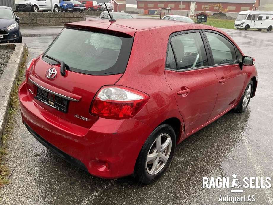 Toyota Auris 2010-2012 (Type I, Fase 2) , Motorkode: 1ND-TV, Girkassekode: