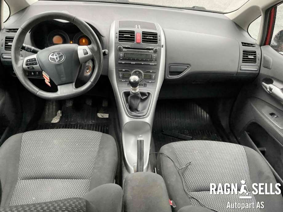 Toyota Auris 2010-2012 (Type I, Fase 2) , Motorkode: 1ND-TV, Girkassekode: