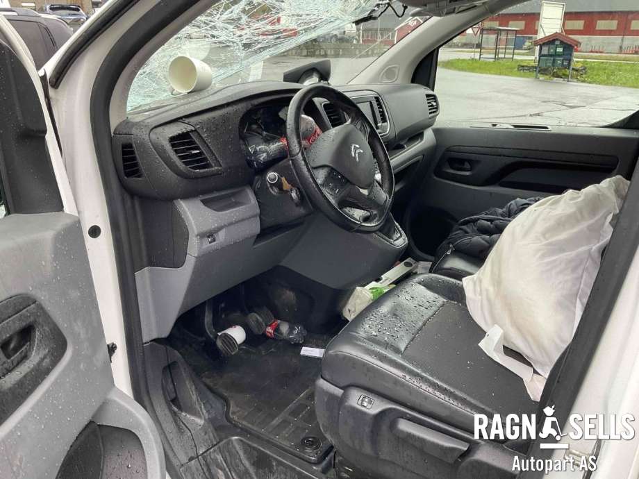 Citroën Jumpy 2016-->> (Type III) , Motorkode: AH01, Girkassekode: 