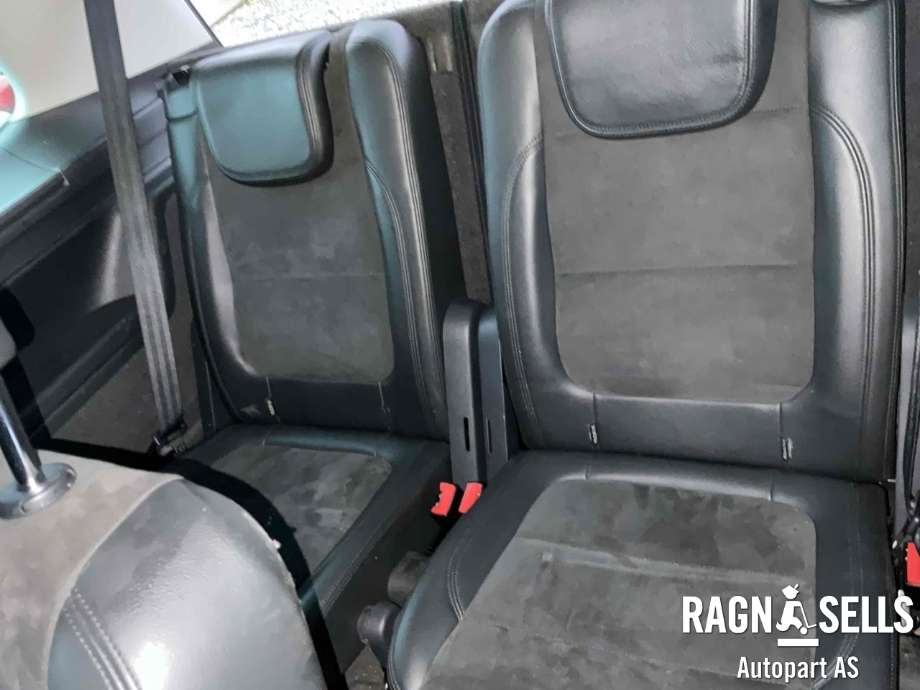 VW Sharan 2010-->> (Type II) , Motorkode: CFF, Girkassekode: 
