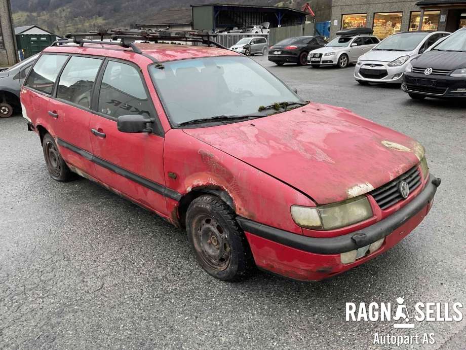 VW Passat 1994-1996 (B4) delebil , Motorkode: 1Z, Girkassekode: 