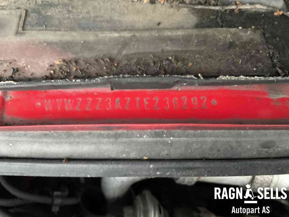 VW Passat 1994-1996 (B4) delebil , Motorkode: 1Z, Girkassekode: 