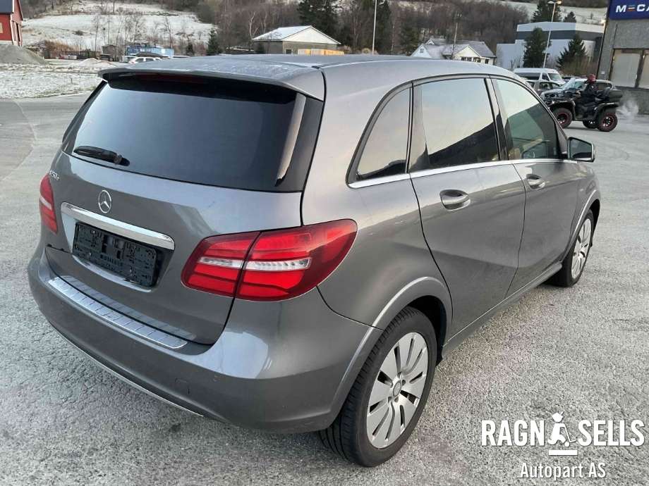 Mercedes B-Klasse, electric drive 2014-2018 (W242) (W242), Motorkode: EM0004, Girkassekode: 