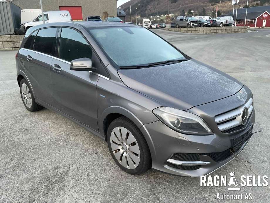 Mercedes B-Klasse, electric drive 2014-2018 (W242) (W242), Motorkode: EM0004, Girkassekode: 