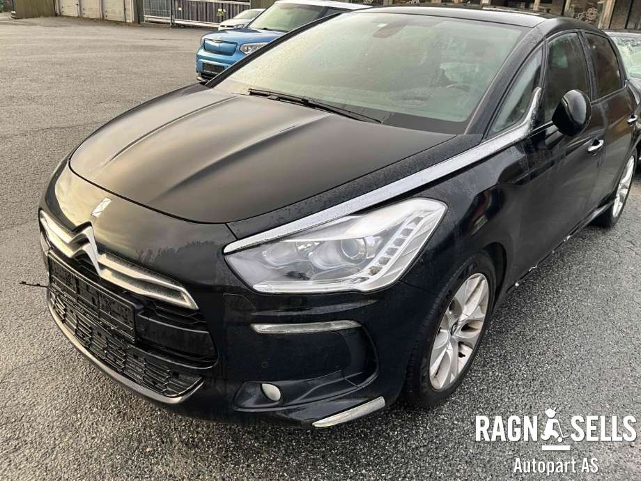 Citroën DS5, 2012-2017  delebil , Motorkode: 9H05