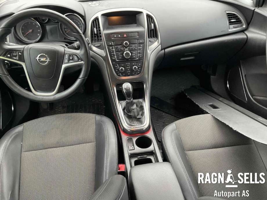 Opel Astra J 2010-2015 , Motorkode: A14NET, Girkassekode: 