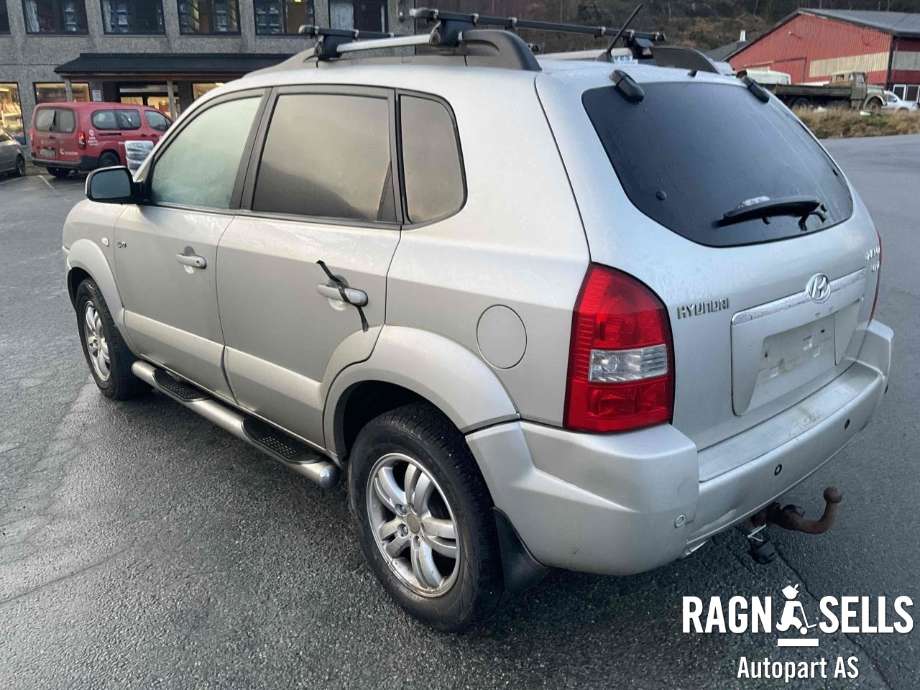 Hyundai Tucson 2003-2009 , Motorkode: D4EA-F, Girkassekode: 