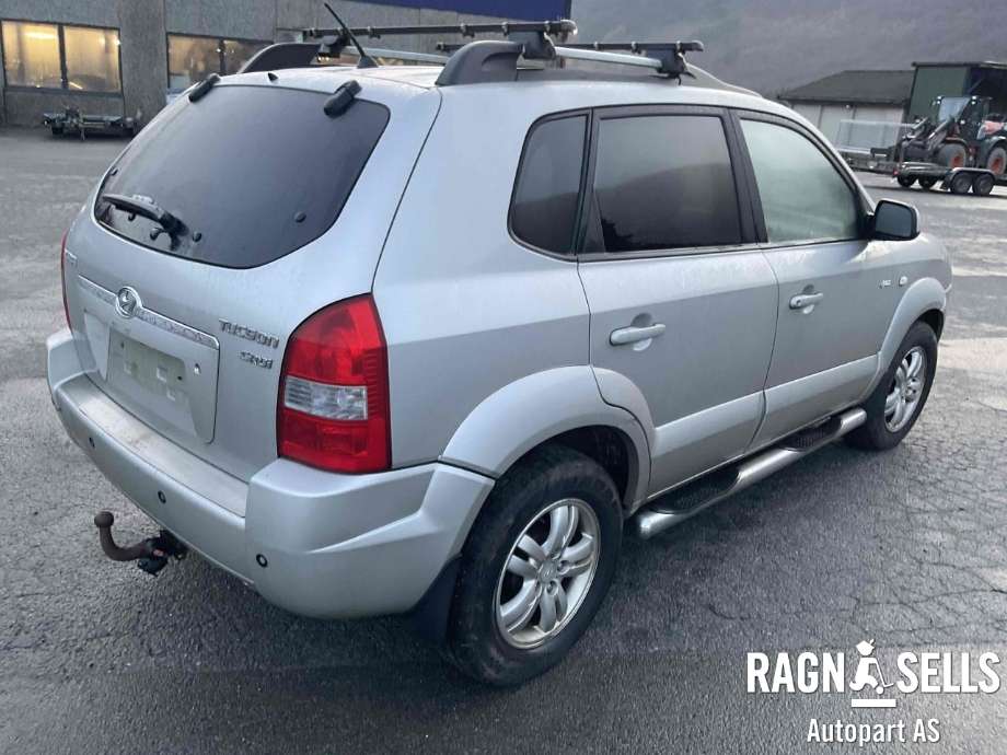 Hyundai Tucson 2003-2009 , Motorkode: D4EA-F, Girkassekode: 