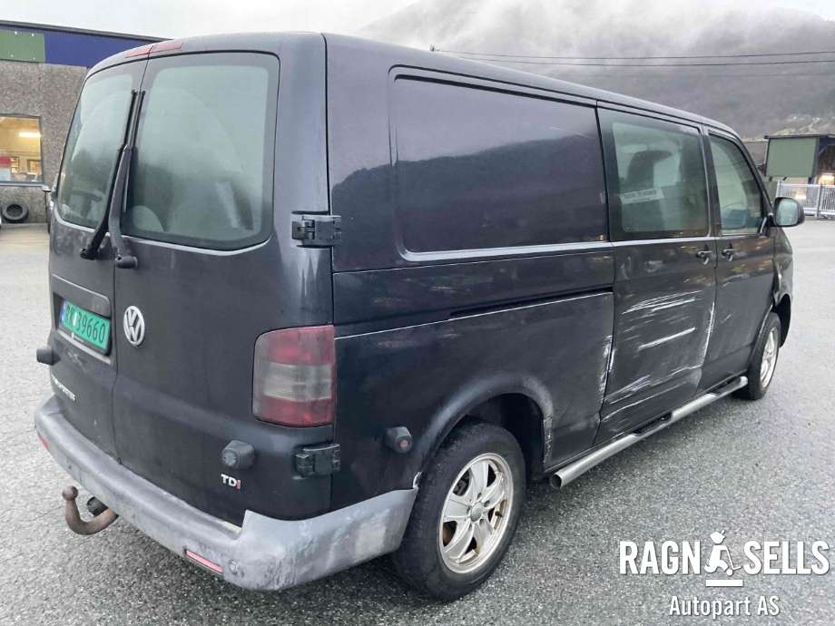 VW Transporter / Caravelle 2009-2015 (Fase 2) (T5) (T5), Motorkode: CAA, Girkassekode: