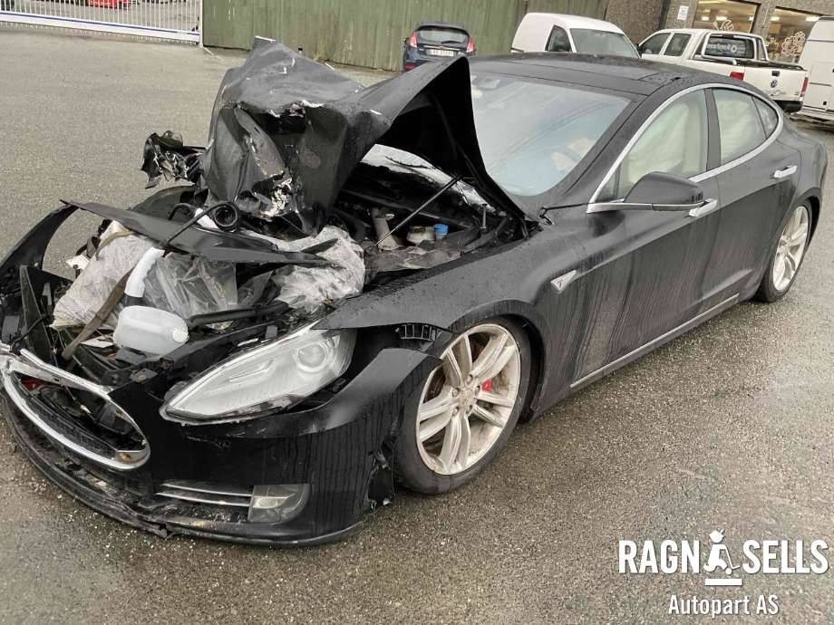 Tesla Model S 2013-2016 (Fase 1) , Motorkode: L2S, Girkassekode: