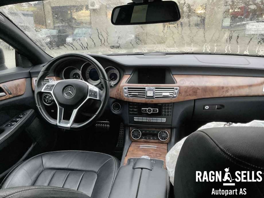 Mercedes CLS 2011-2017 (C218) (C218), Motorkode: 651924, Girkassekode: 